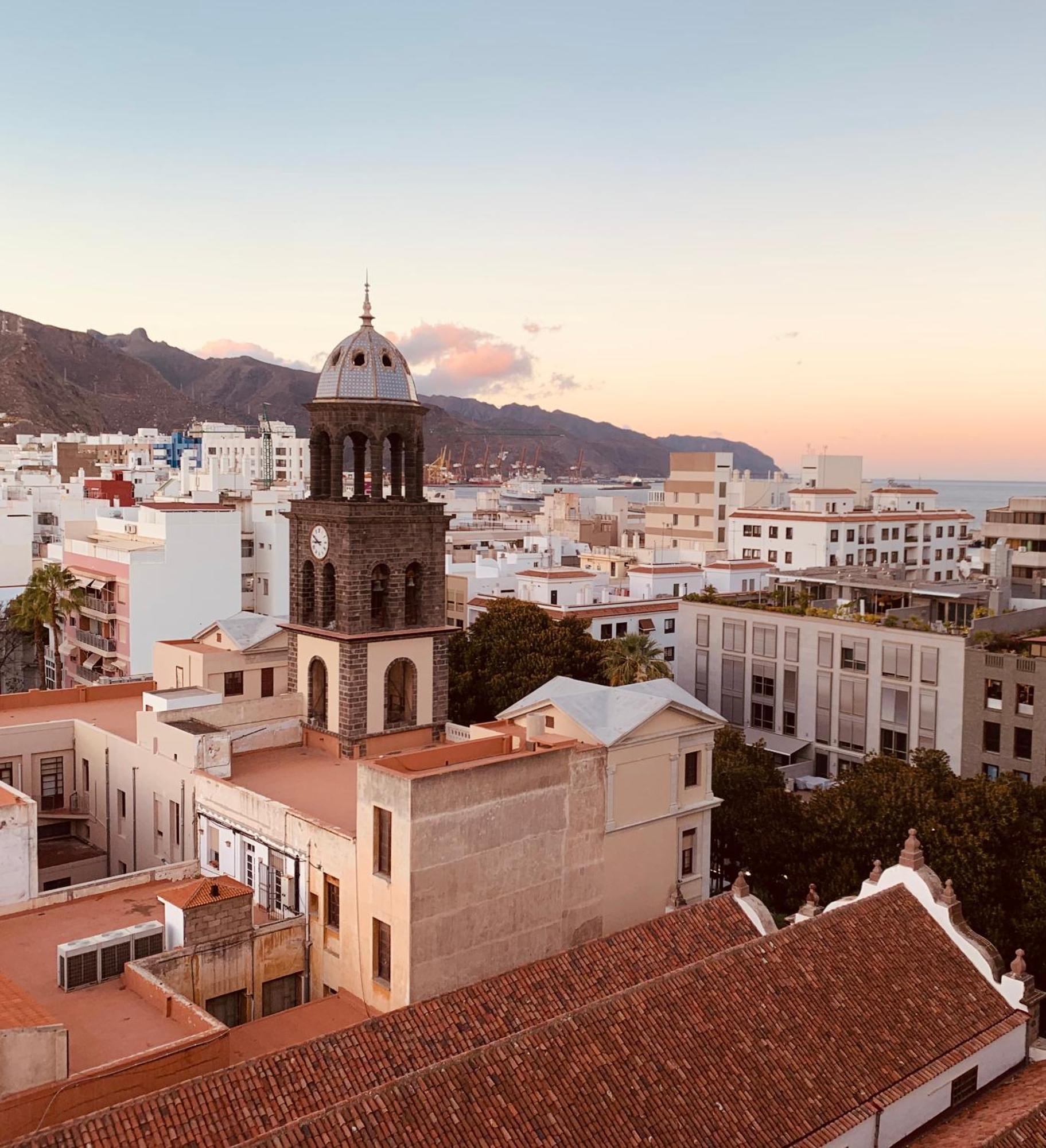 Atico Con Terraza, Vistas Panoramicas Y Parking Lejlighed Santa Cruz de Tenerife Eksteriør billede